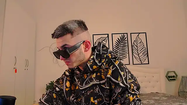 Devin Jay online show from February 27, 2025, 1:48 am