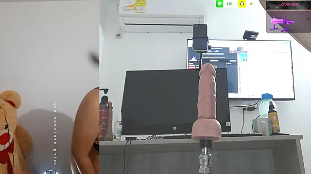 mariana 1  online show from February 12, 2025, 7:44 am