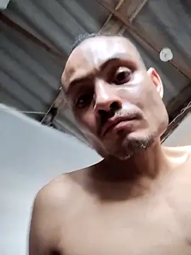 gatoalex89 online show from October 2, 2025, 9:44 pm