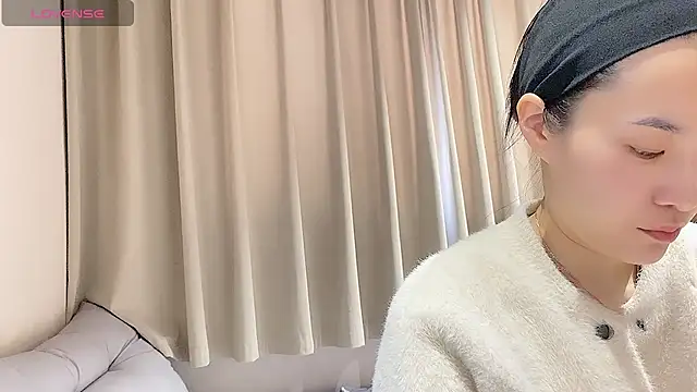 Sweet-521 online show from March 6, 2025, 6:41 am