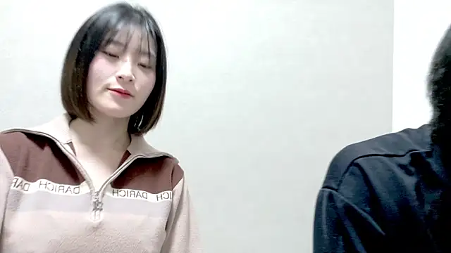 Snapshot of UYU_man chatting on March 11, 2025, 2:40 pm UYU man online show from March 11, 2025, 2:40 pm