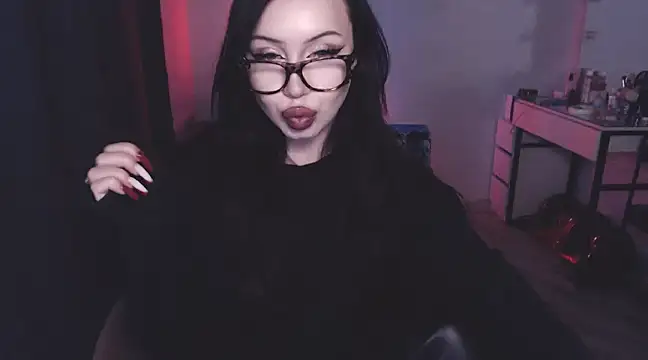 Snapshot of MoranaMissGod chatting on February 3, 2025, 5:07 am MoranaMissGod online show from February 3, 2025, 5:07 am