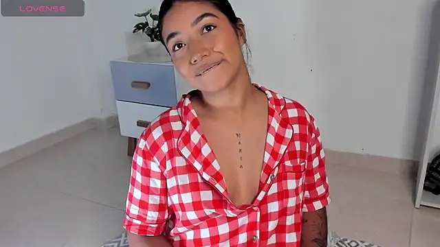 martina roldam online show from December 25, 2024, 11:53 pm