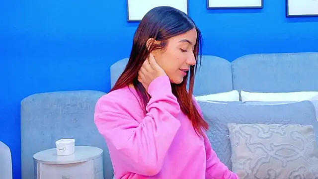 Snapshot of martina_roldam chatting on February 13, 2026, 12:28 am martina roldam online show from February 13, 2026, 12:28 am