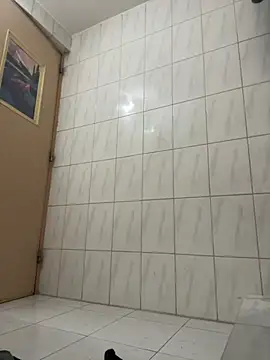 GildanK18 online show from March 21, 2026, 6:22 pm