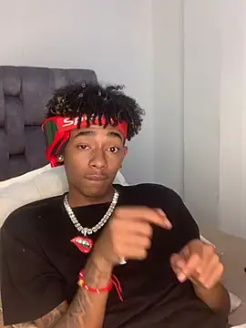 Boy cock18 online show from March 7, 2025, 11:38 pm