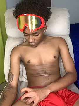 Boy cock18 online show from October 16, 2025, 6:09 pm