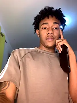 Boy cock18 online show from November 16, 2025, 7:03 am