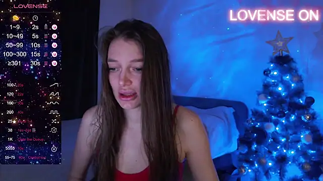 Snapshot of Cherry_air chatting on January 4, 2025, 10:49 am Cherry air online show from January 4, 2025, 10:49 am