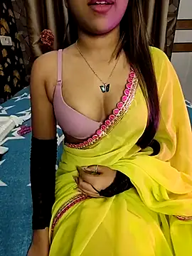 Snapshot of Little__Lia chatting on March 12, 2025, 3:40 pm Little  Lia online show from March 12, 2025, 3:40 pm