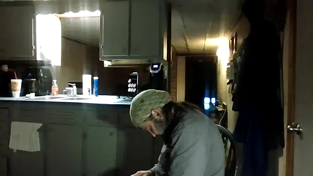 zaneporter46 online show from October 22, 2025, 8:03 am