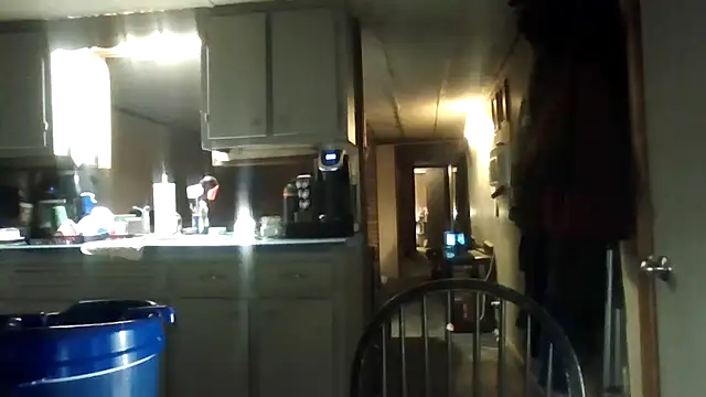 zaneporter46 online show from November 18, 2025, 1:15 pm