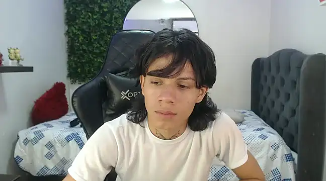 andy dan18 online show from January 31, 2025, 2:28 pm