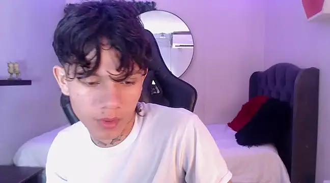 andy dan18 online show from February 26, 2025, 1:19 pm