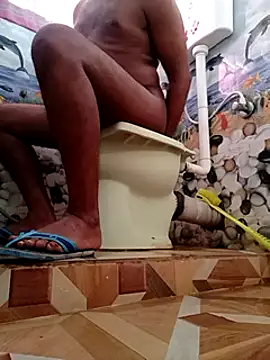 Snapshot of Amadass90 chatting on February 19, 2025, 10:01 am Amadass90 online show from February 19, 2025, 10:01 am