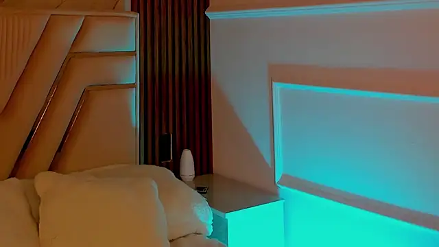 LolaAngellx online show from March 11, 2025, 11:26 pm