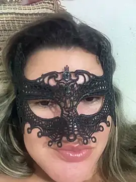 Snapshot of Casadadelicia26 chatting on December 19, 2025, 6:09 am Casadadelicia26 online show from December 19, 2025, 6:09 am