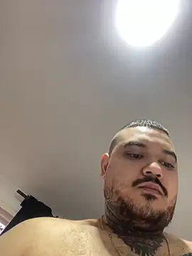 El Titan1998 online show from March 17, 2025, 12:25 pm