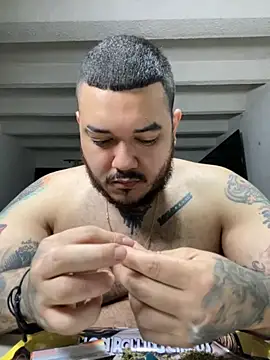 El Titan1998 online show from September 9, 2025, 10:37 am