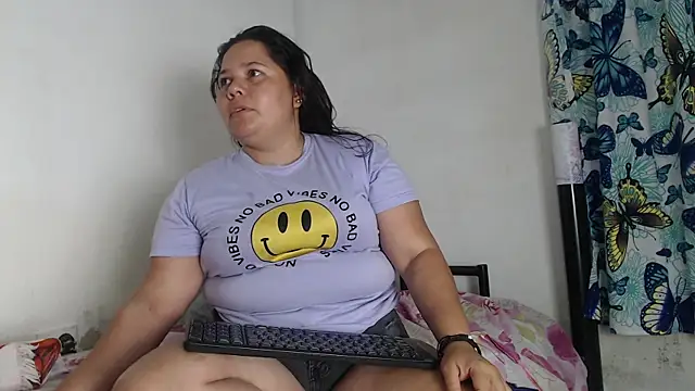 Snapshot of kariragapeass18 chatting on January 5, 2025, 4:06 pm kariragapeass18 online show from January 5, 2025, 4:06 pm