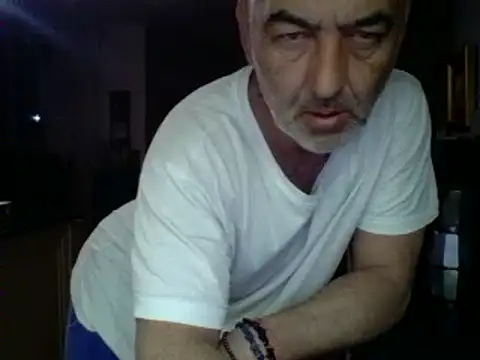 kevincumporn online show from March 14, 2025, 3:37 am