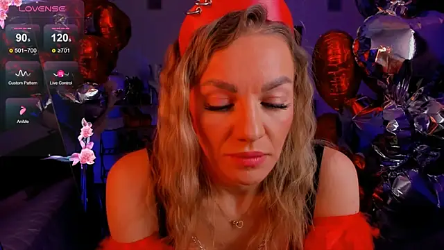 Oliva Candy online show from February 14, 2025, 6:51 pm