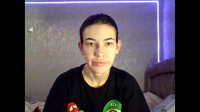 Snapshot of Diamond_Danaa chatting on February 8, 2026, 2:42 pm Diamond Danaa online show from February 8, 2026, 2:42 pm