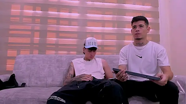 hell twink online show from January 27, 2025, 8:07 pm