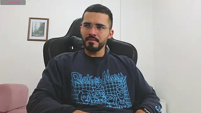 Massimoo 07 online show from November 26, 2025, 6:09 pm