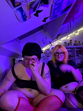  dwhorekin  online show from October 30, 2025, 9:37 pm