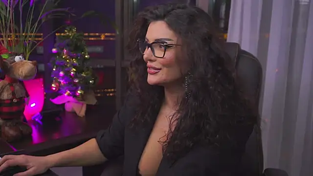 myakalifa online show from December 14, 2024, 6:09 pm