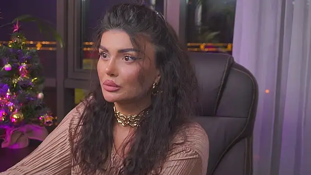 myakalifa online show from December 19, 2024, 6:45 pm