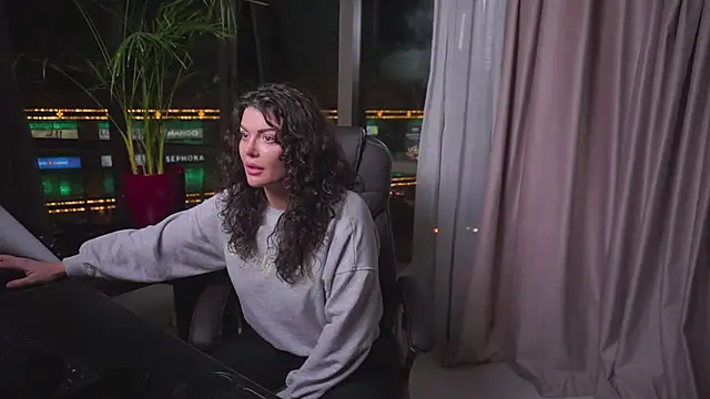 myakalifa online show from January 9, 2025, 7:29 pm