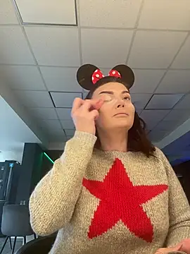 myakalifa online show from February 2, 2025, 12:46 pm