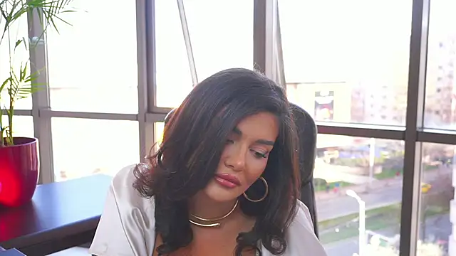 myakalifa online show from March 16, 2025, 12:55 pm