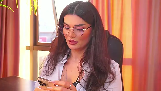 myakalifa online show from September 22, 2025, 4:47 am