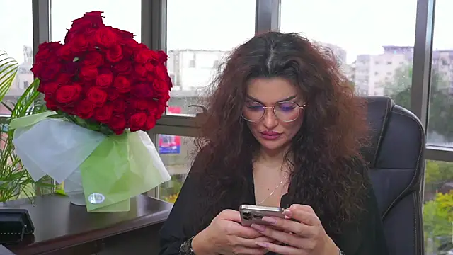 myakalifa online show from October 8, 2025, 9:07 am