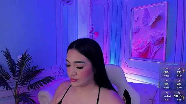 stefany duque1  online show from October 16, 2025, 2:23 am