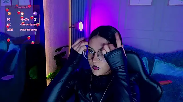 Abbydreams  online show from March 7, 2026, 8:06 pm