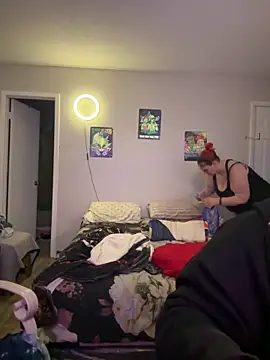 cloudy couple444 online show from March 3, 2025, 9:55 am