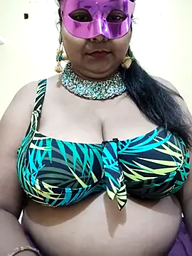 LustyBhabhi online show from October 2, 2025, 4:36 pm