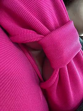 AndreaMood online show from March 19, 2025, 8:34 am