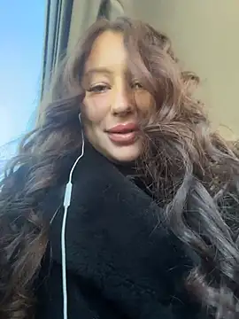 Snapshot of AndreaMood chatting on March 16, 2026, 6:39 am AndreaMood online show from March 16, 2026, 6:39 am