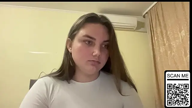 Dreamyblushfairy online show from November 25, 2025, 3:45 pm