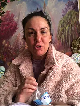 BELLAMORGANE1 online show from November 30, 2025, 10:52 am