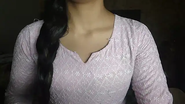 Somiya87 online show from February 24, 2026, 6:06 pm