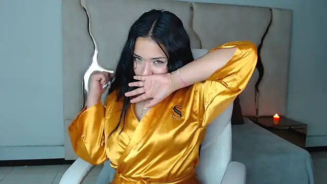 IsabellRodriguez18 online show from February 22, 2025, 6:39 am