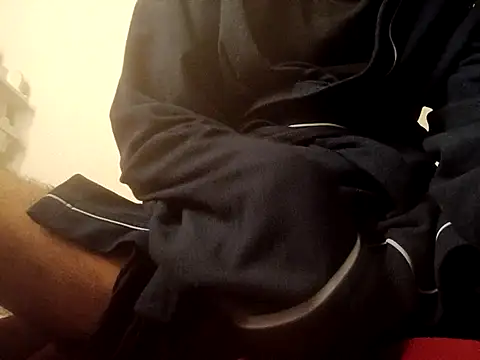 rominoucoquin online show from February 27, 2026, 12:10 am