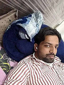 playboyz77 online show from March 19, 2026, 11:36 am