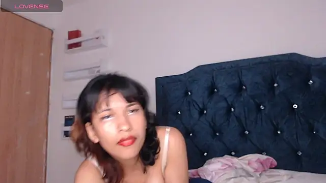 mari heart online show from March 21, 2025, 3:55 am